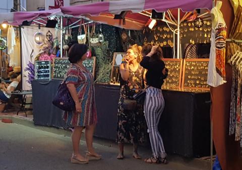 Tempo Latino Arena - the street market Tempo Latino Arena - the street market